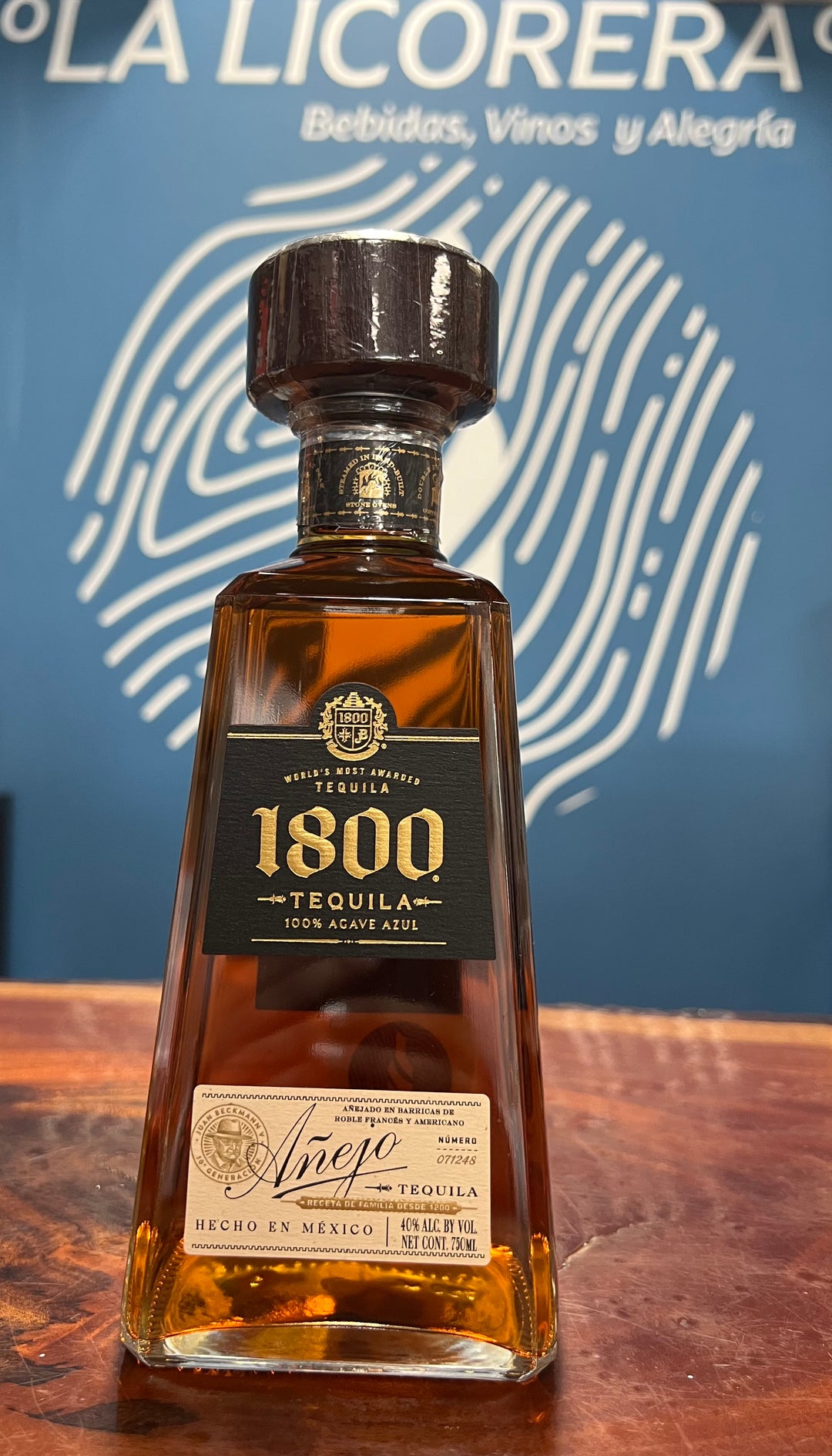 1800 Tequila Añejo Premium - 750ml