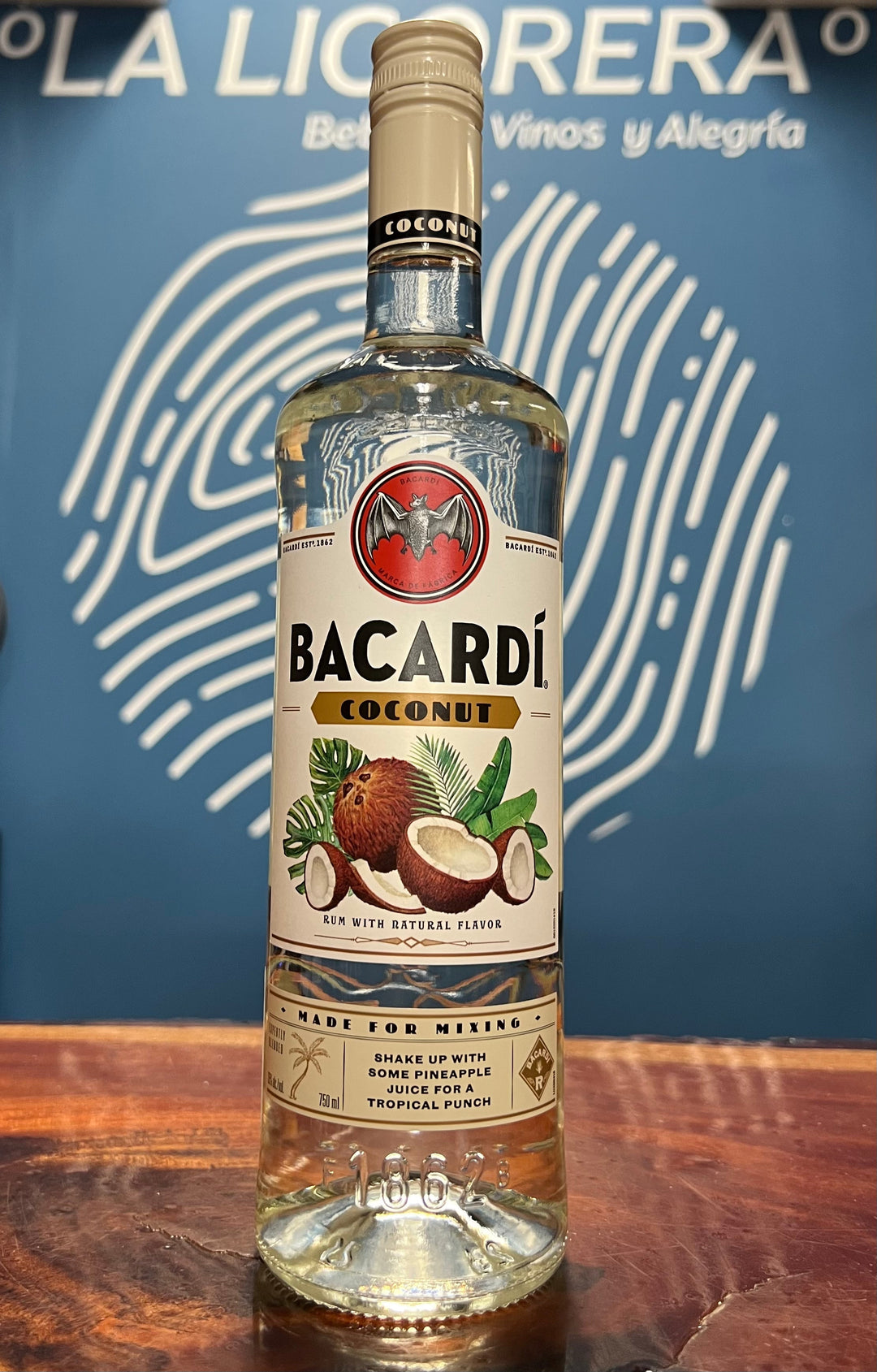 Bacardí Coconut Rum Infused with Coconut Flavor 750ml