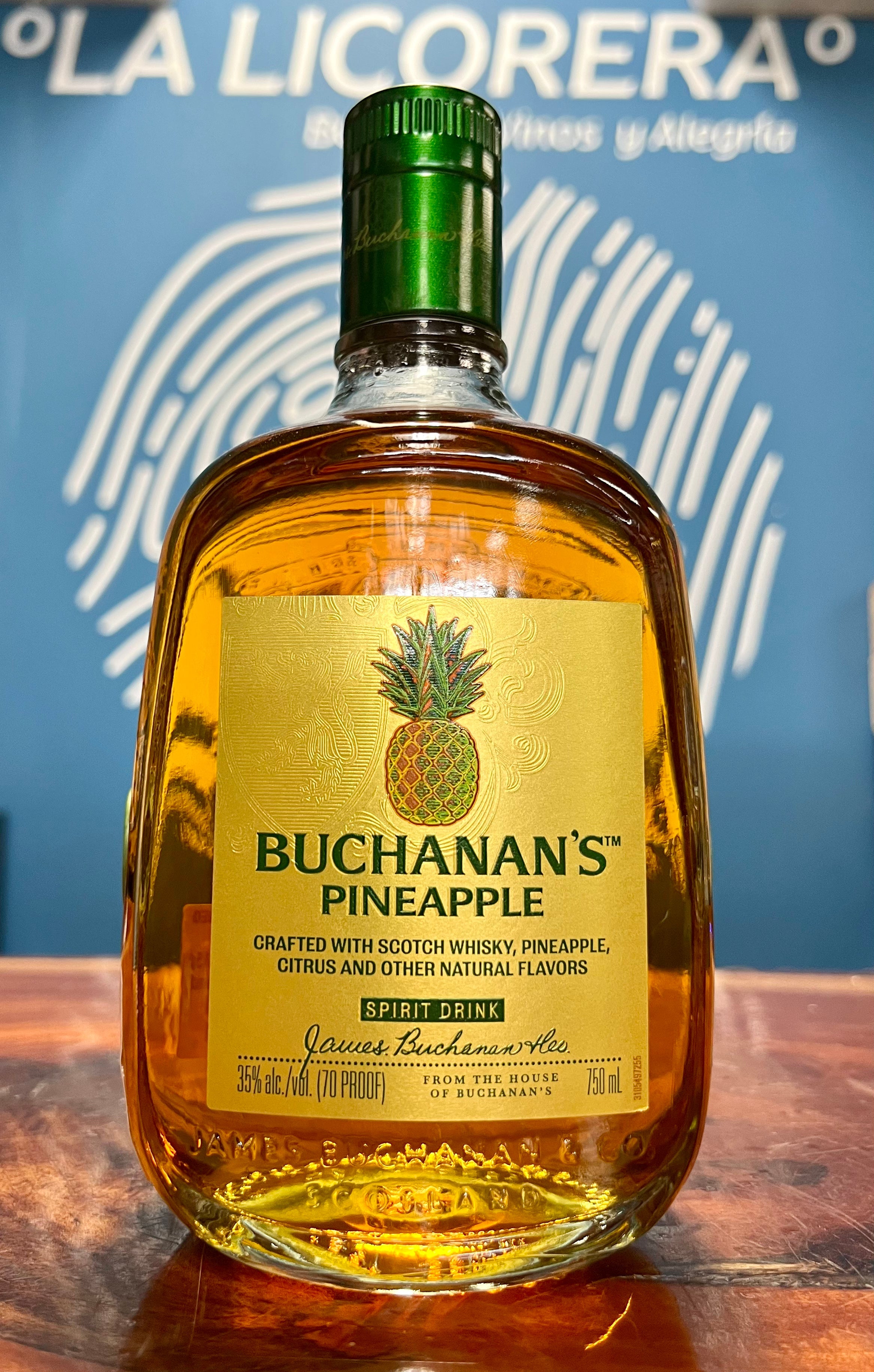 Buchanan’s Pineapple Blended Scotch Whisky Infused with Pineapple 750m ...