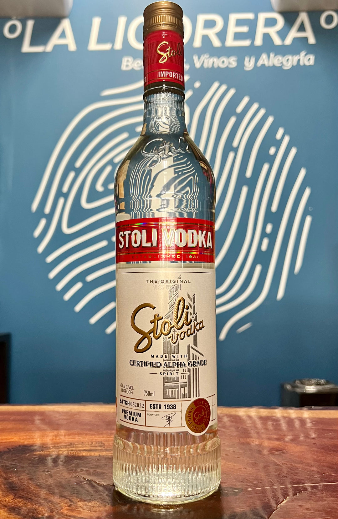 Stolichnaya Vodka - 750 ml