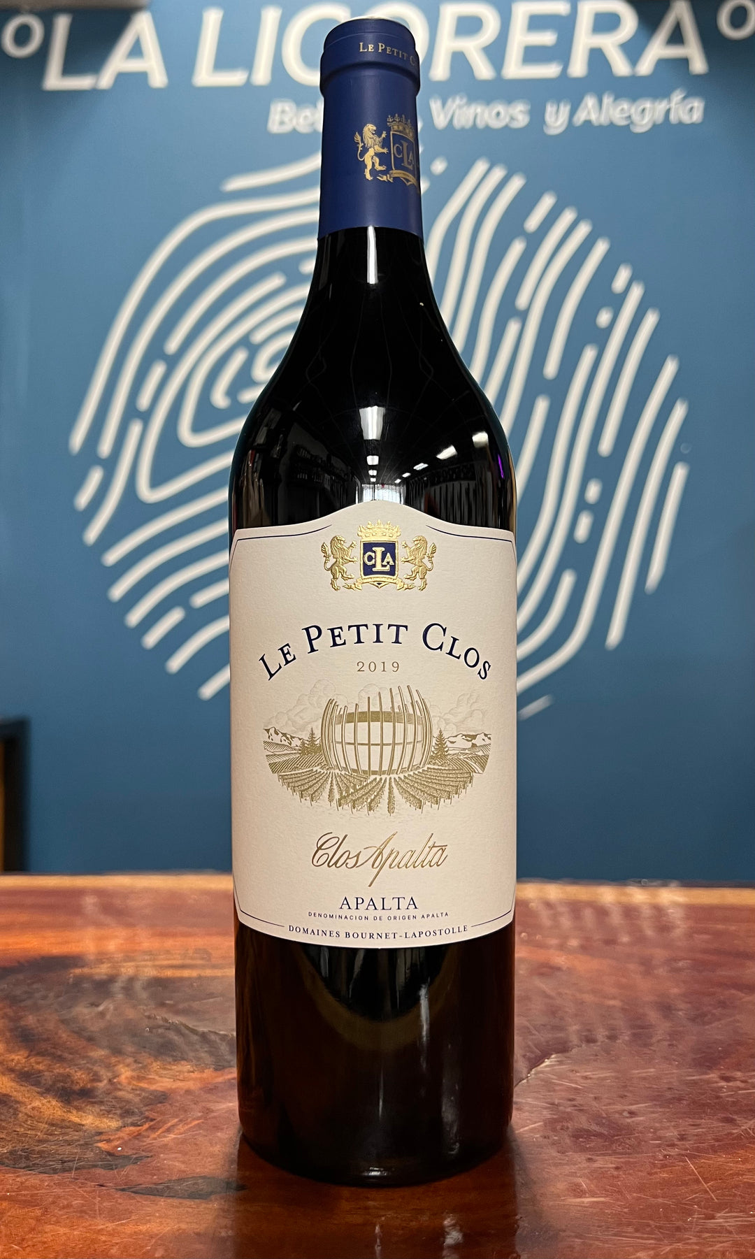 Le Petit Clos Red Blend Vino