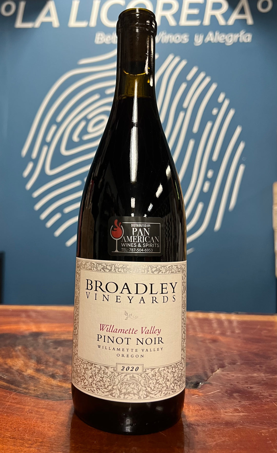 Broadley Vineyards Pinot Noir Vino