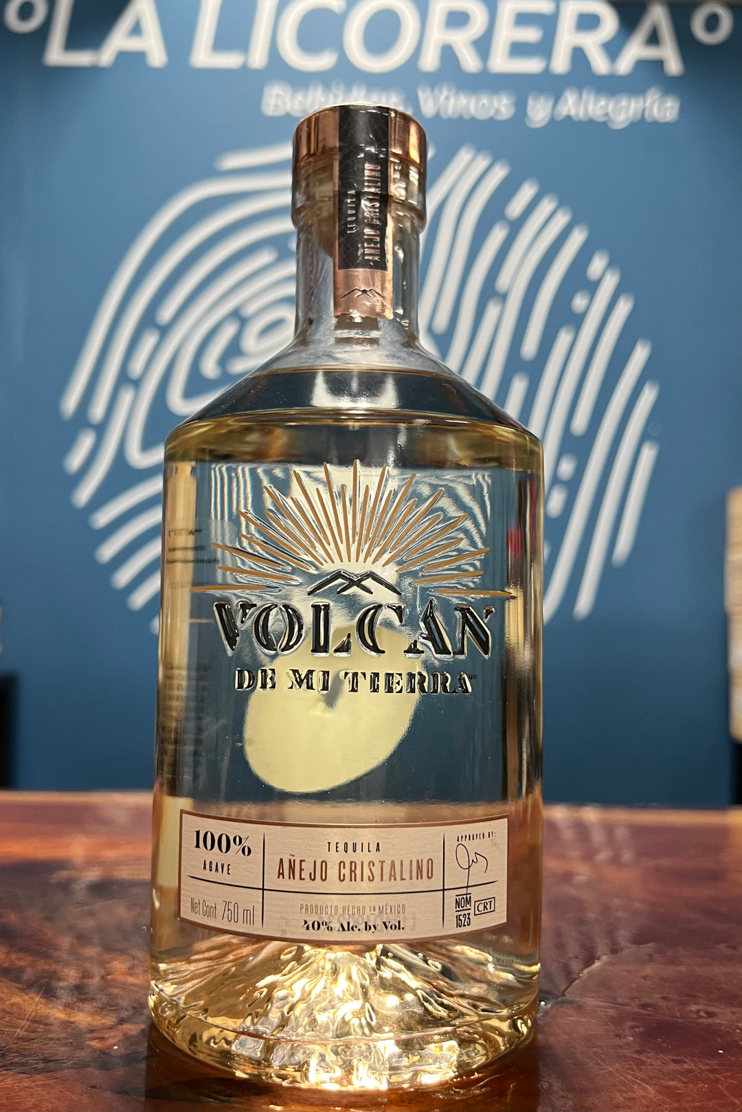 Volcán de mi Tierra Tequila Añejo Cristalino - 750ml